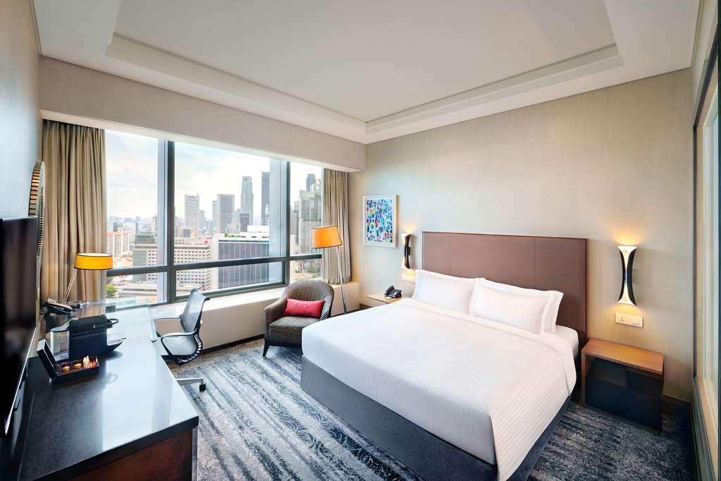 Khách sạn Carlton 5*