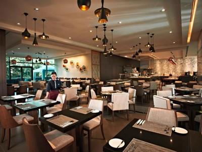 Carlton Khách sạn 5*